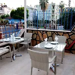 فندق هيلدغارد