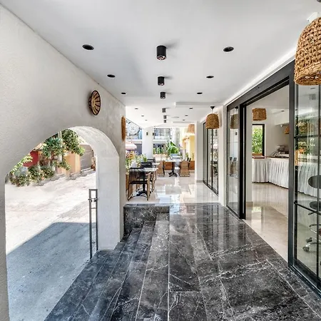 Hildegard Hotel